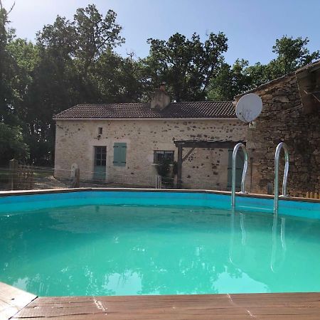 Gite De L Oustalneou Cuzorn Buitenkant foto